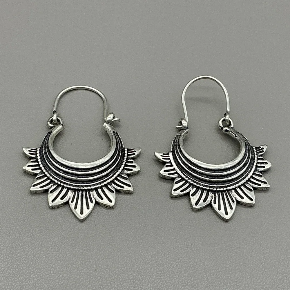 Earrings Silver Tone Moon Sunburst‎ Dangle Drop Womens Boho Statement Jewelry